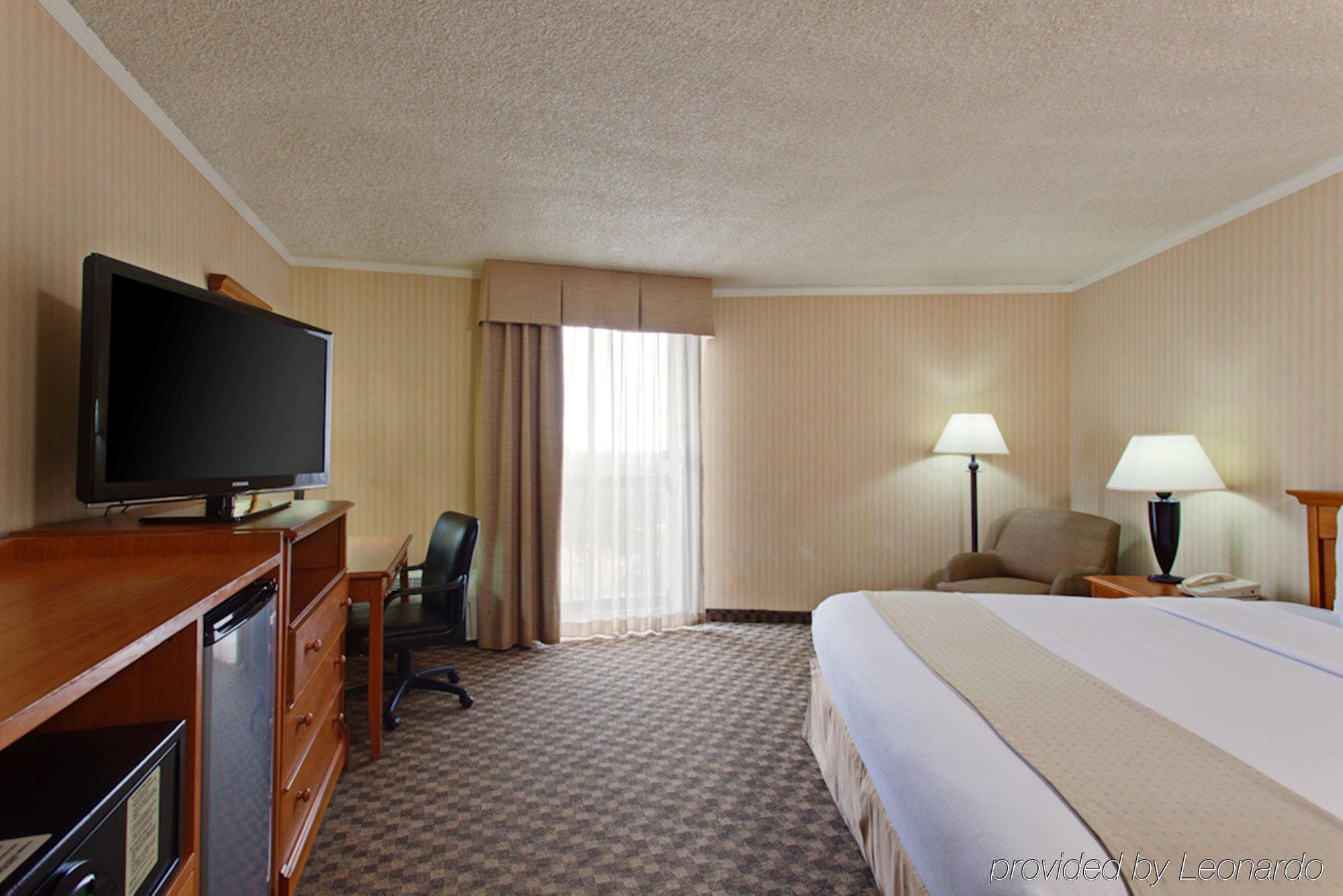 Holiday Inn Long Beach - Airport By Ihg Buitenkant foto